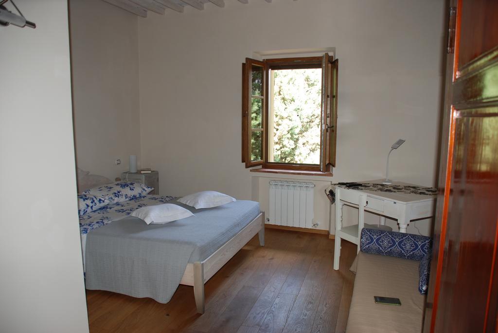 Apartment La Scala 1572 San Quirico d'Orcia Room photo